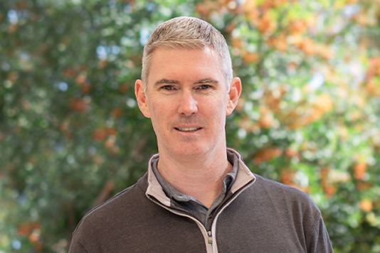 Portrait of Brian Dunton.