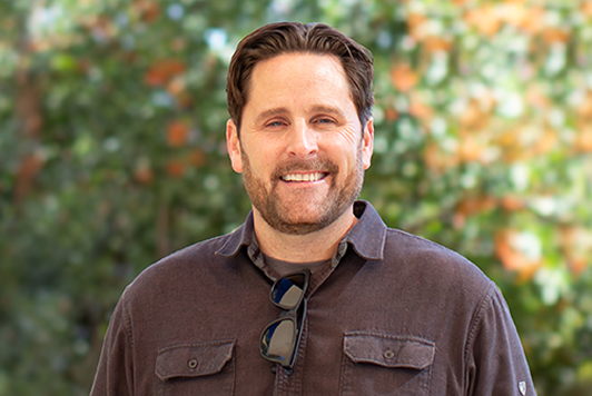 Portrait of Ryan Harrison.